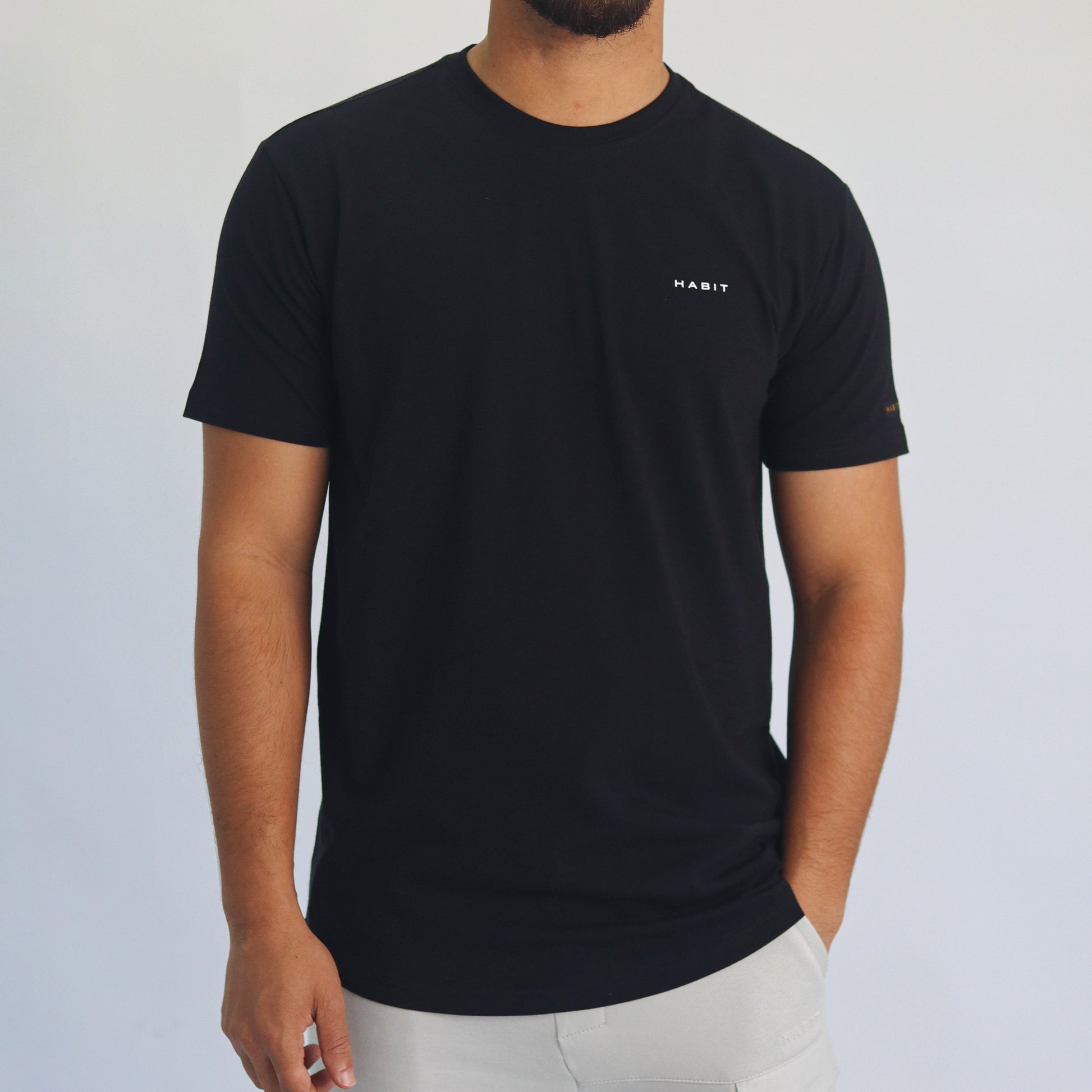 Men T-shirt black