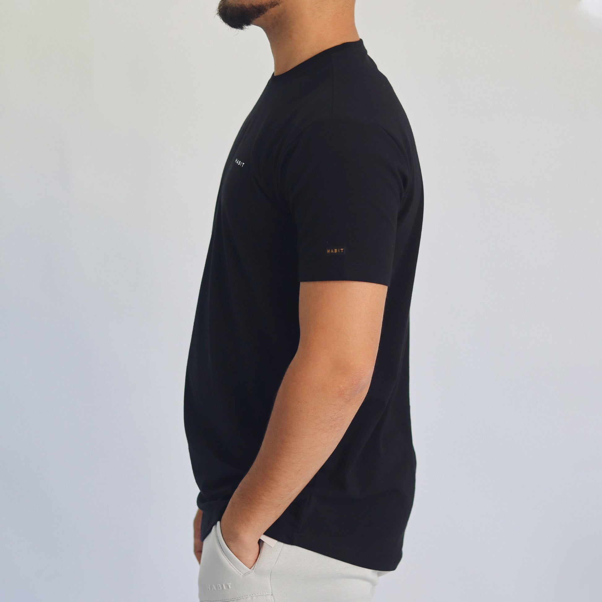 Men T-shirt black