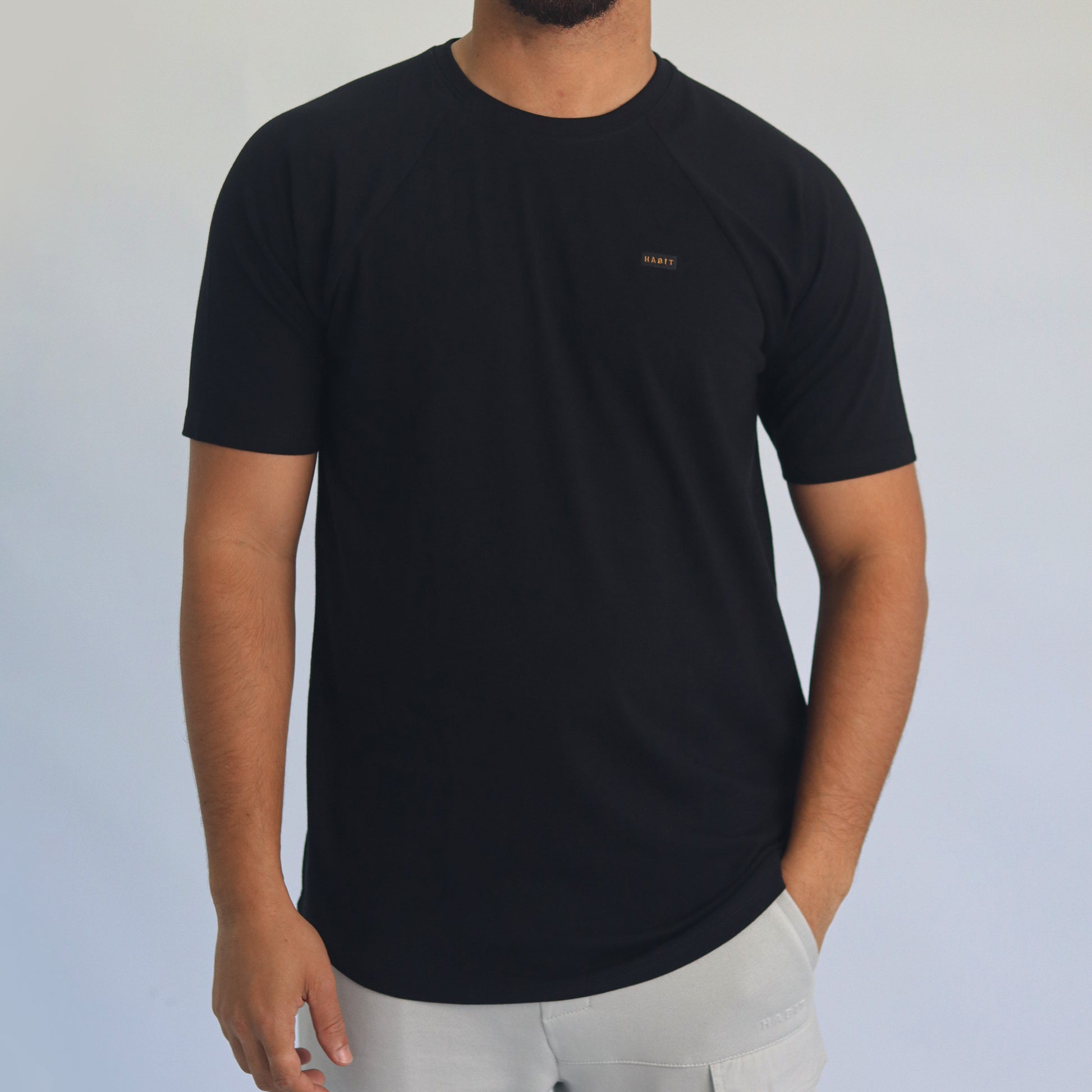 Men T-shirt raglan black