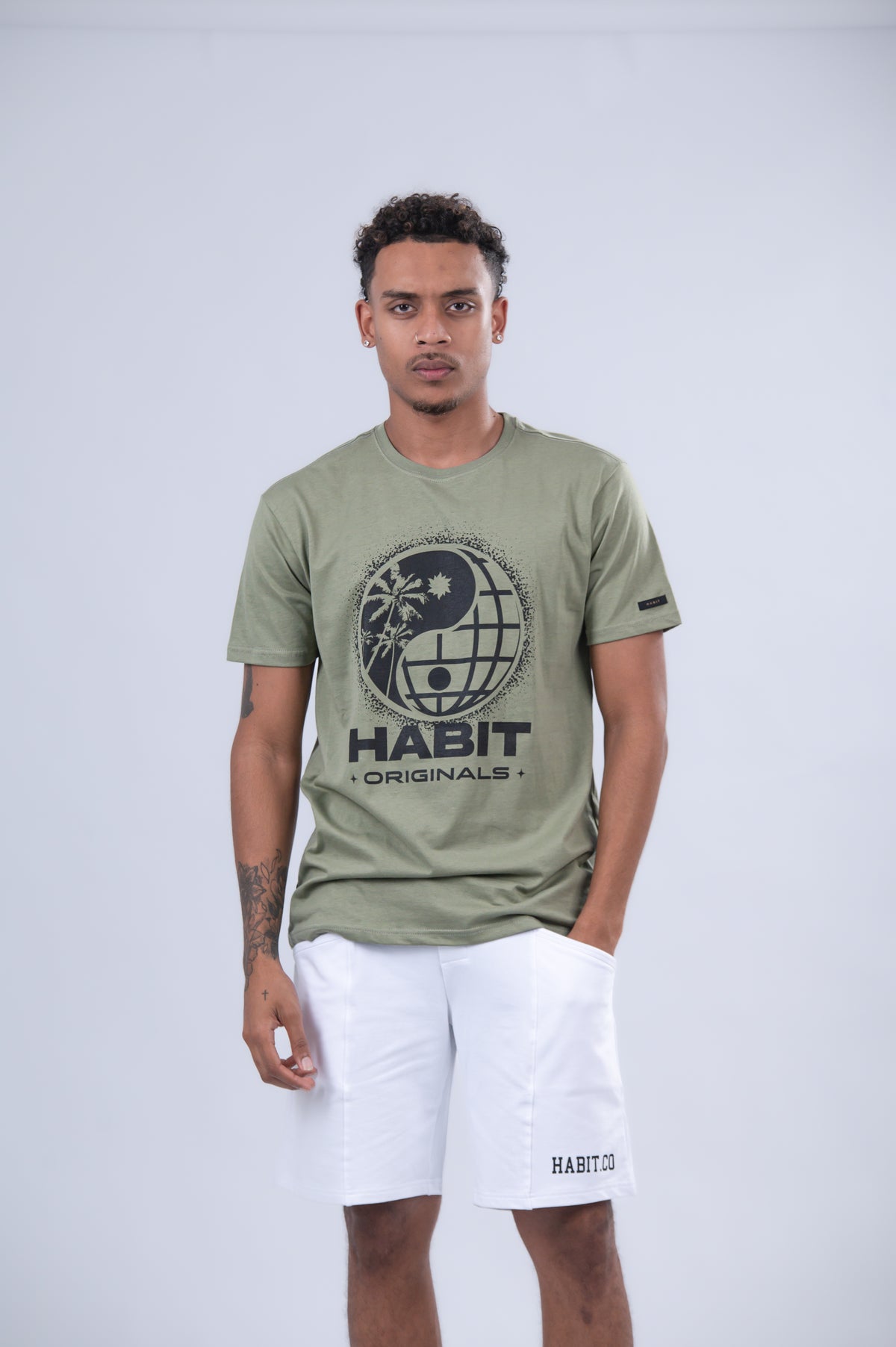 Tropical Ying Yang Basic T-Shirt