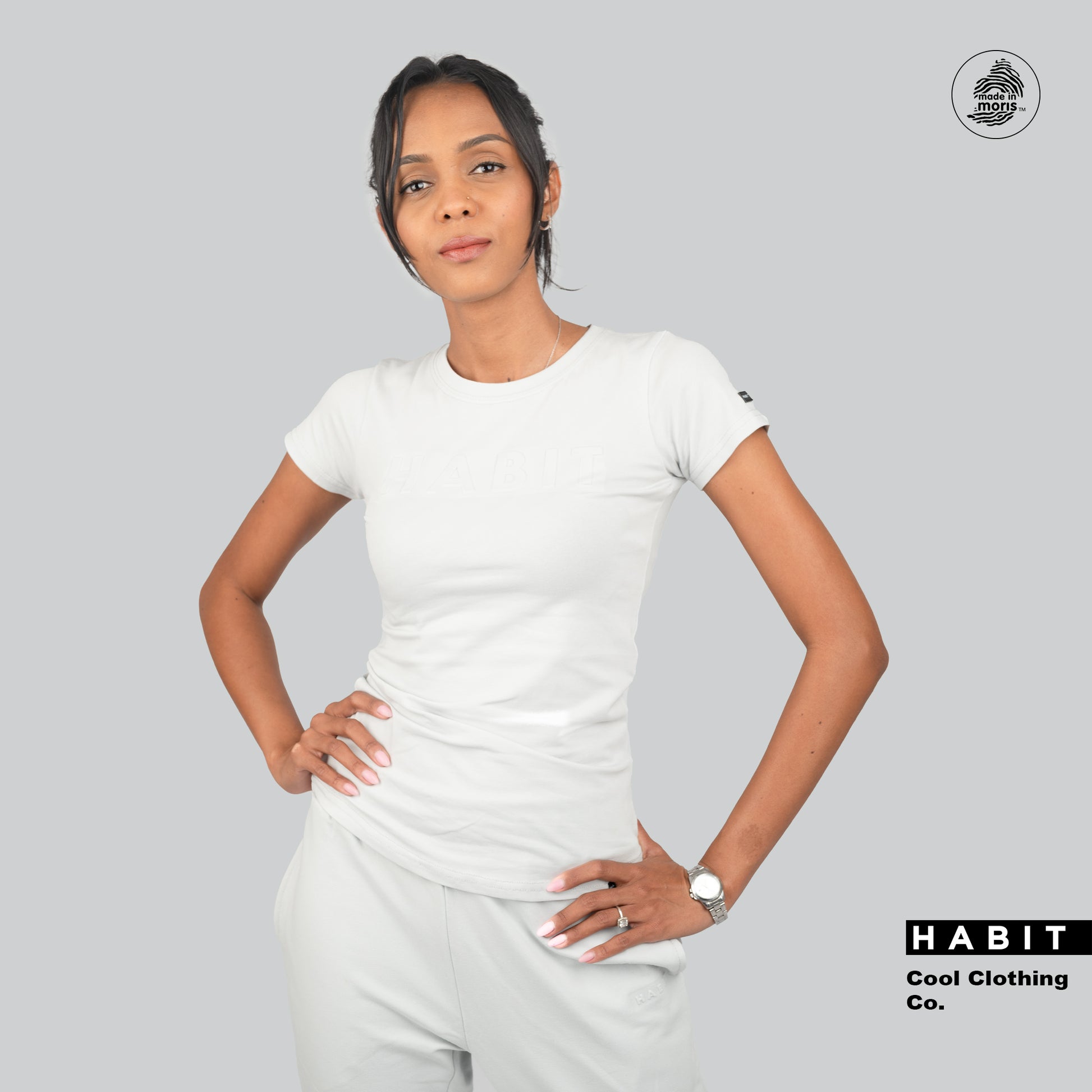 women tshirt white