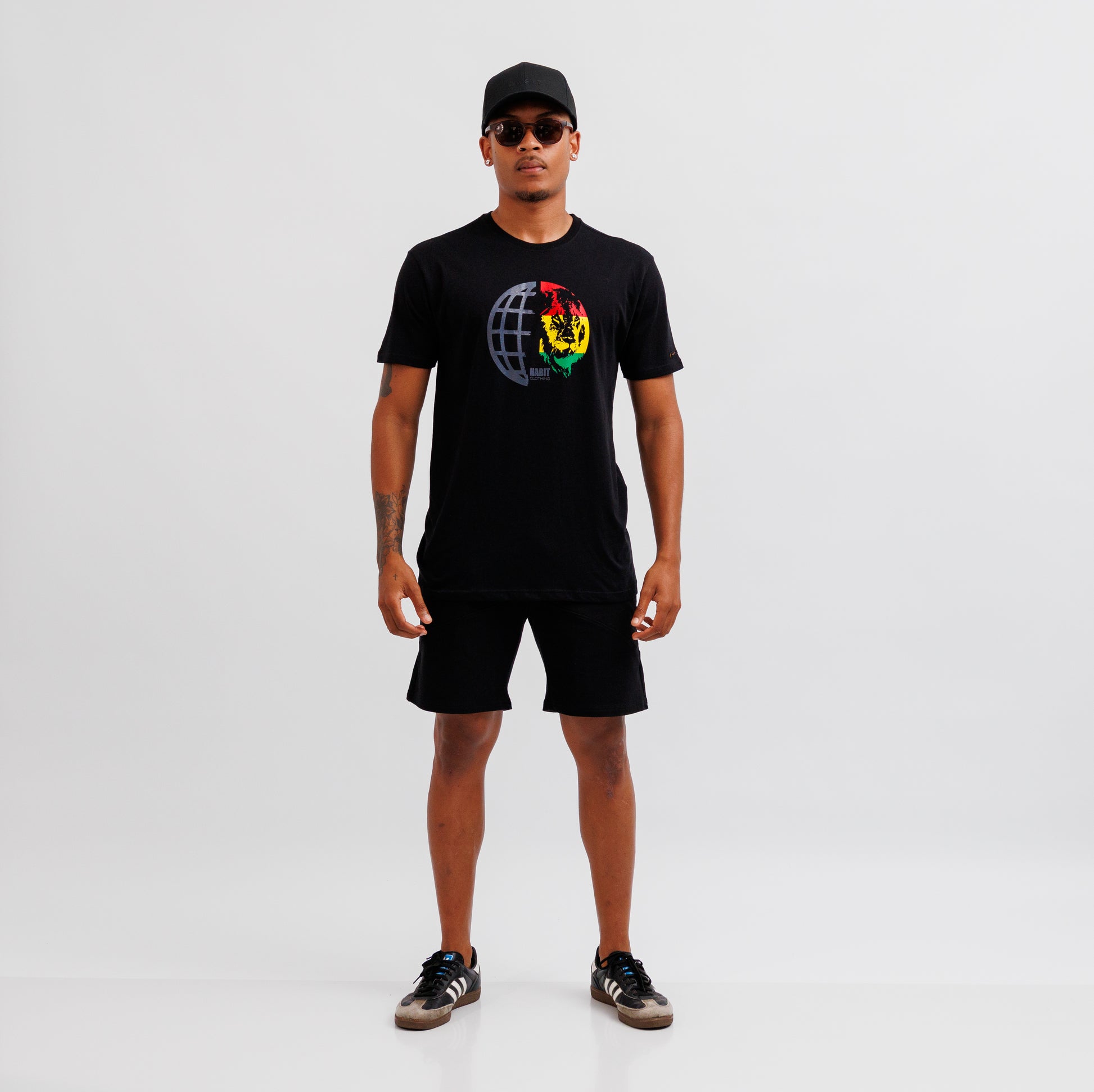 Men T-shirt Black